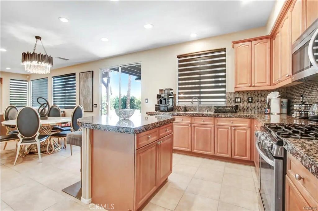 MLS #SR25060313 image #9