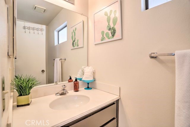 MLS #SR25092094 image #9