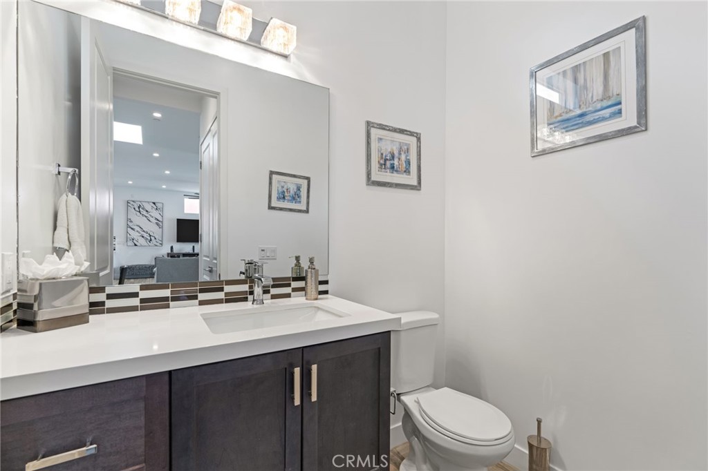 MLS #SR25103024 image #12