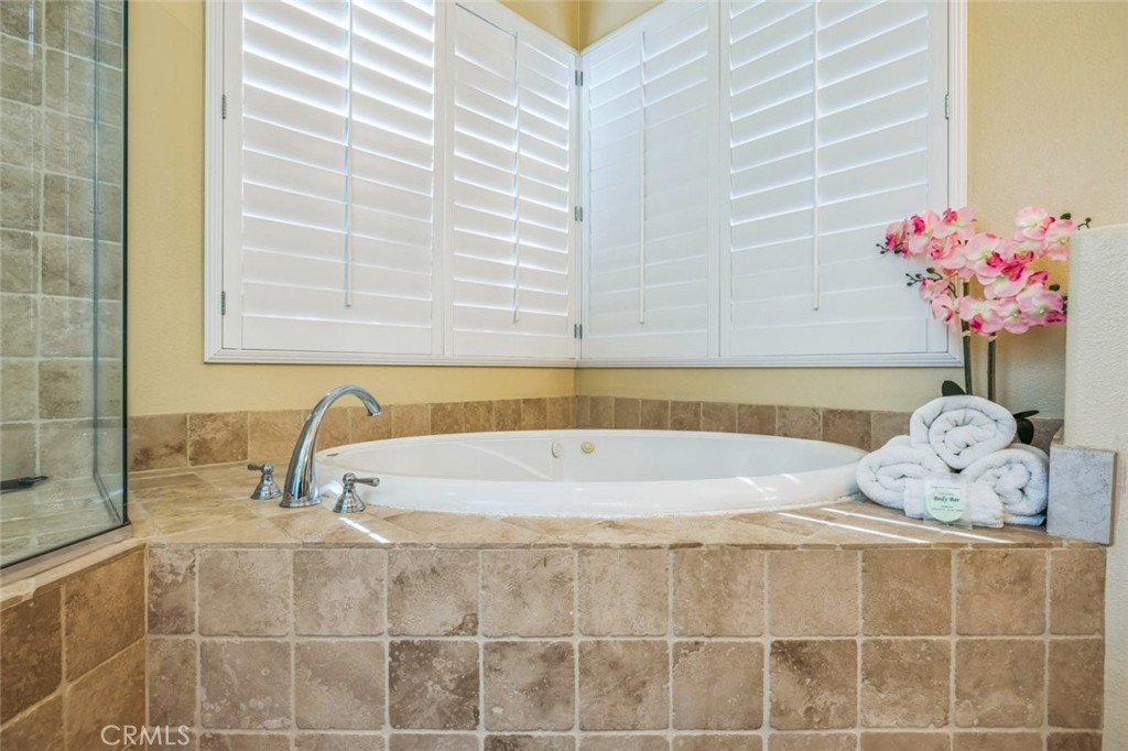 MLS #SR25140338 image #15