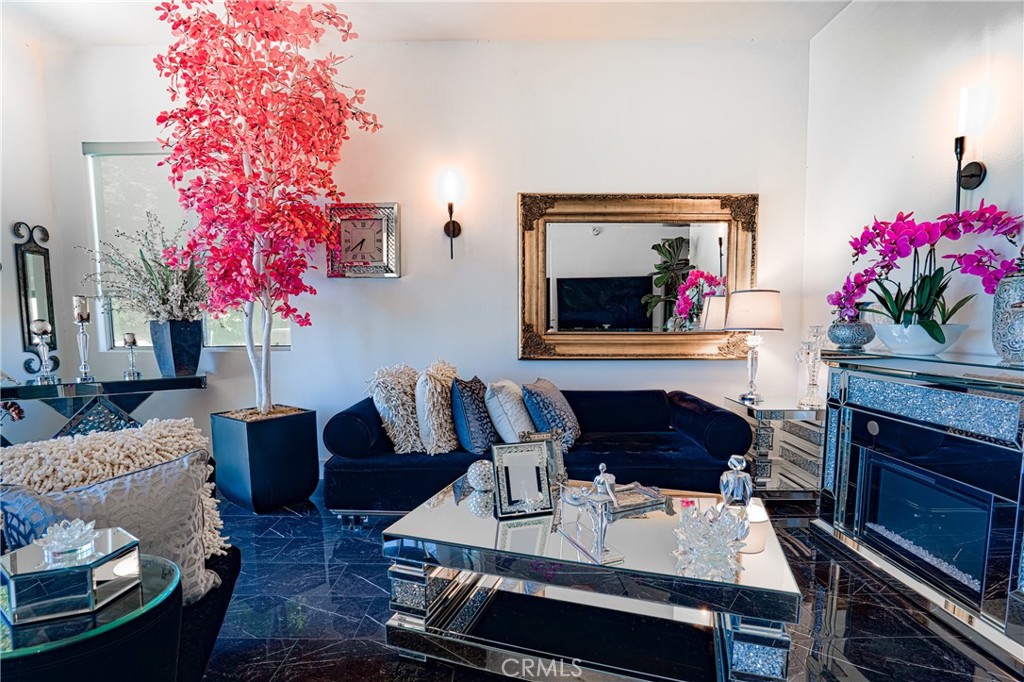 MLS #SR25141333 image #10