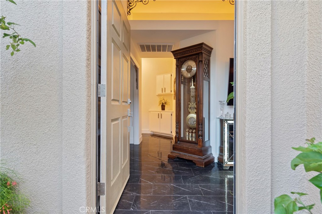 MLS #SR25141333 image #9