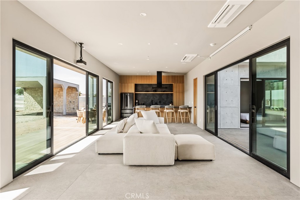 MLS #SR25145348 image #4