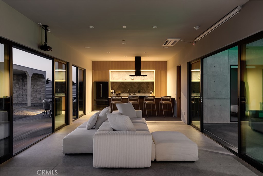 MLS #SR25145348 image #5