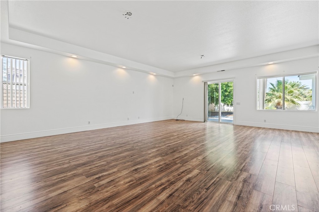 MLS #SR25151626 image #24