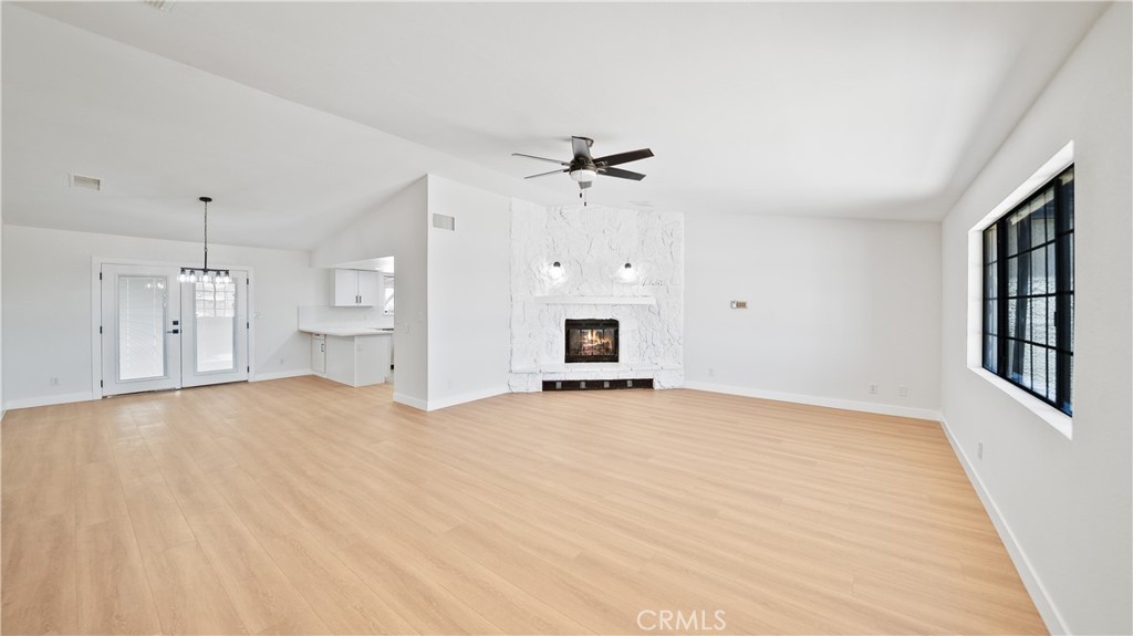 MLS #SR25157018 image #3