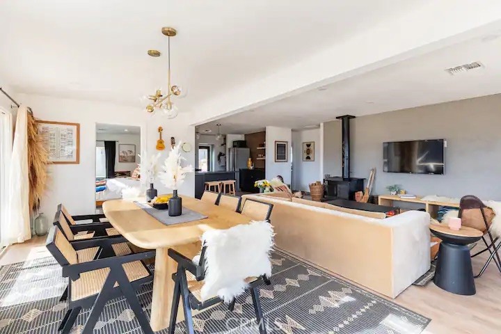 MLS #SR25175073 image #3