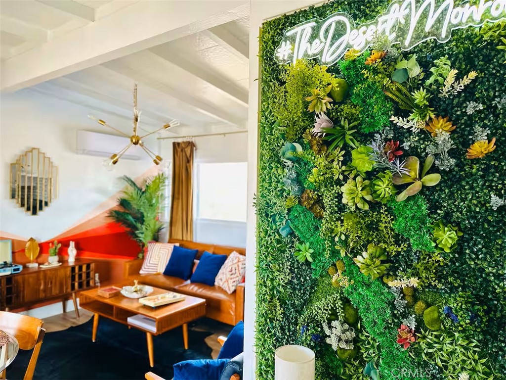 MLS #SR25184129 image #4