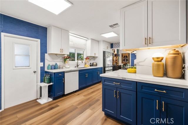 MLS #SR25218459 image #7