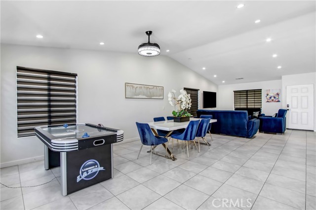 MLS #SR25221861 image #10