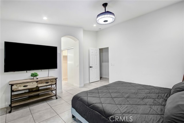 MLS #SR25221861 image #19