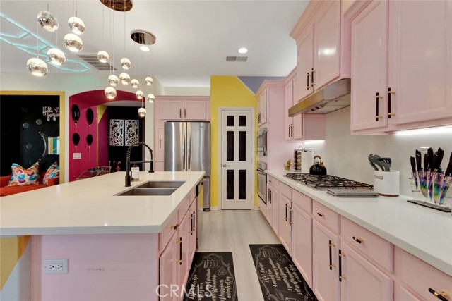 MLS #SR25222552 image #10