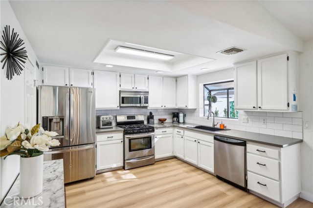 MLS #SR25237501 image #10