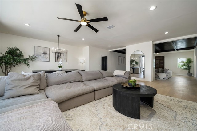 MLS #SR25239350 image #12