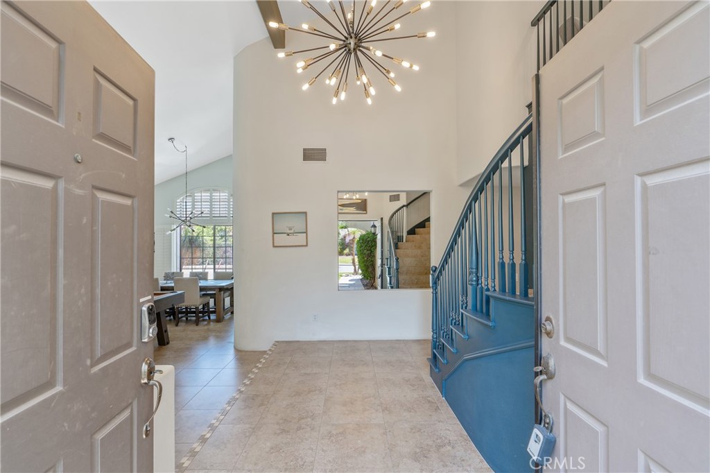 MLS #SR25245843 image #1