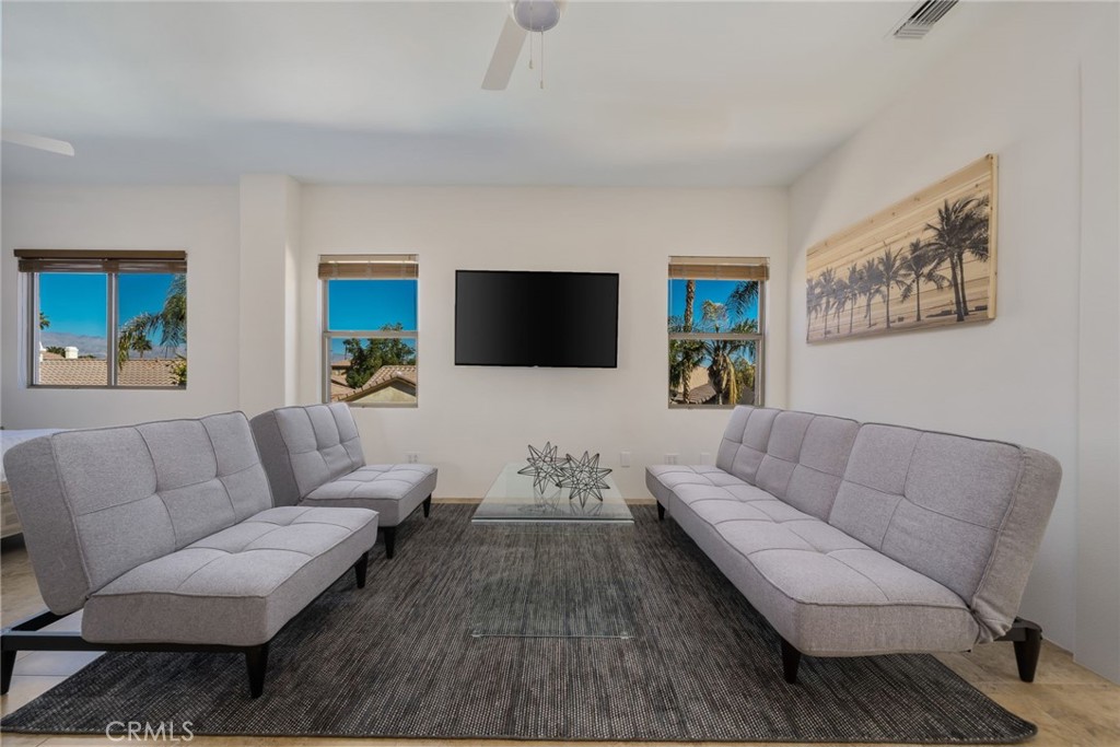 MLS #SR25245843 image #13