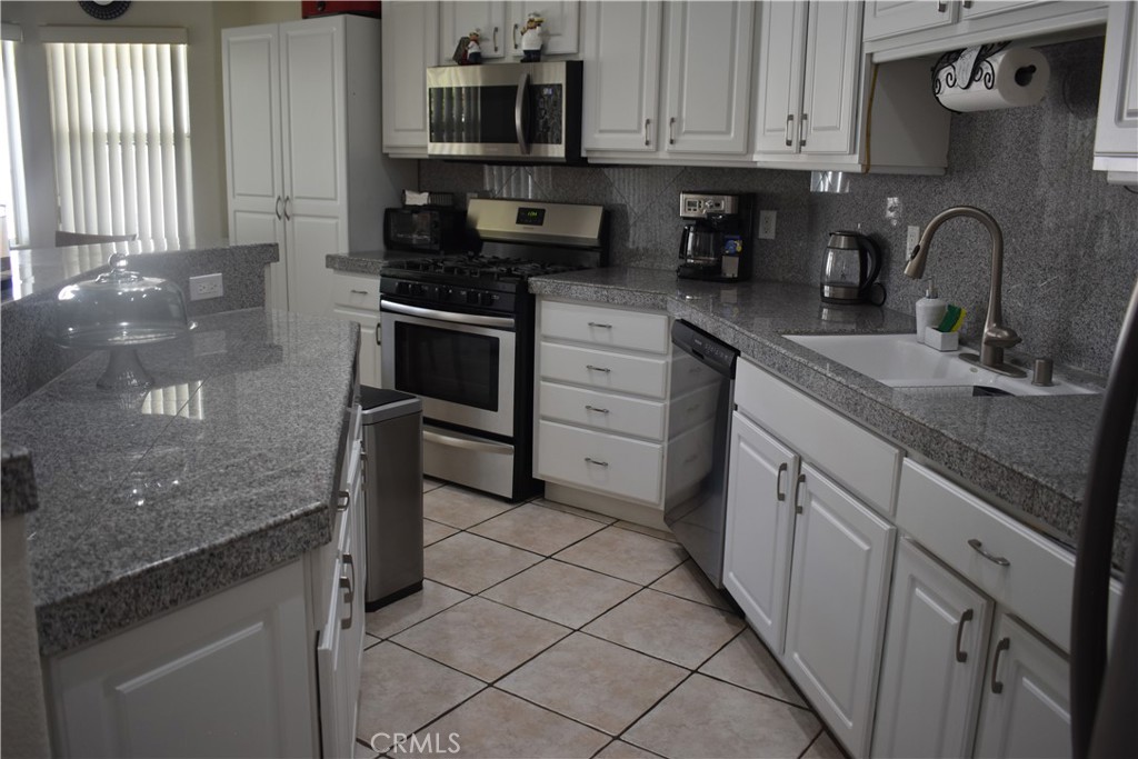 MLS #SR25246970 image #10