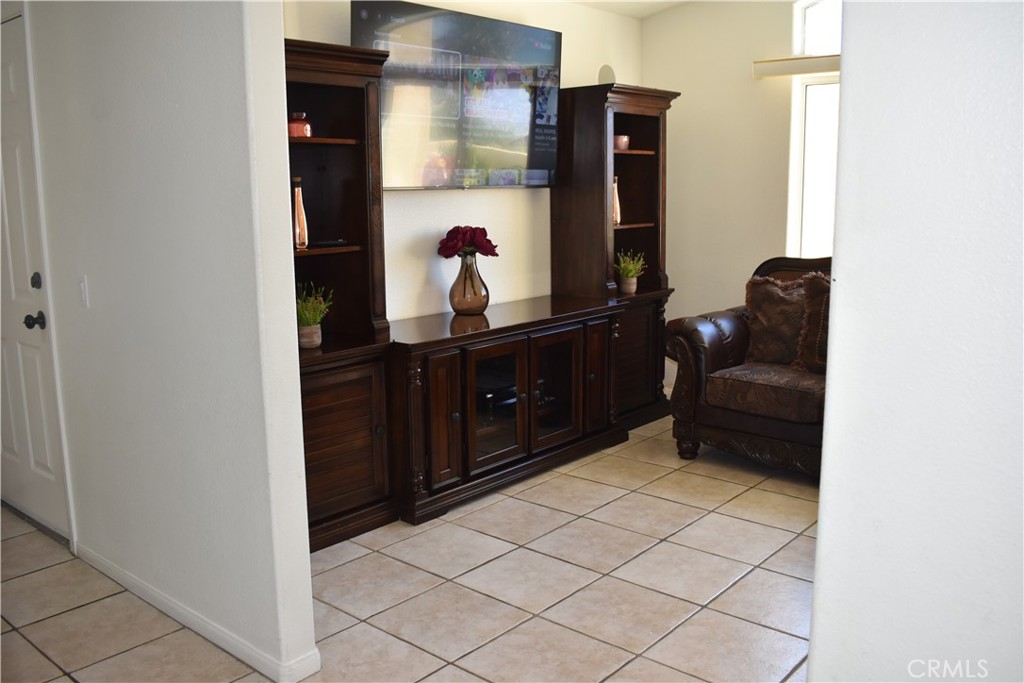 MLS #SR25246970 image #2