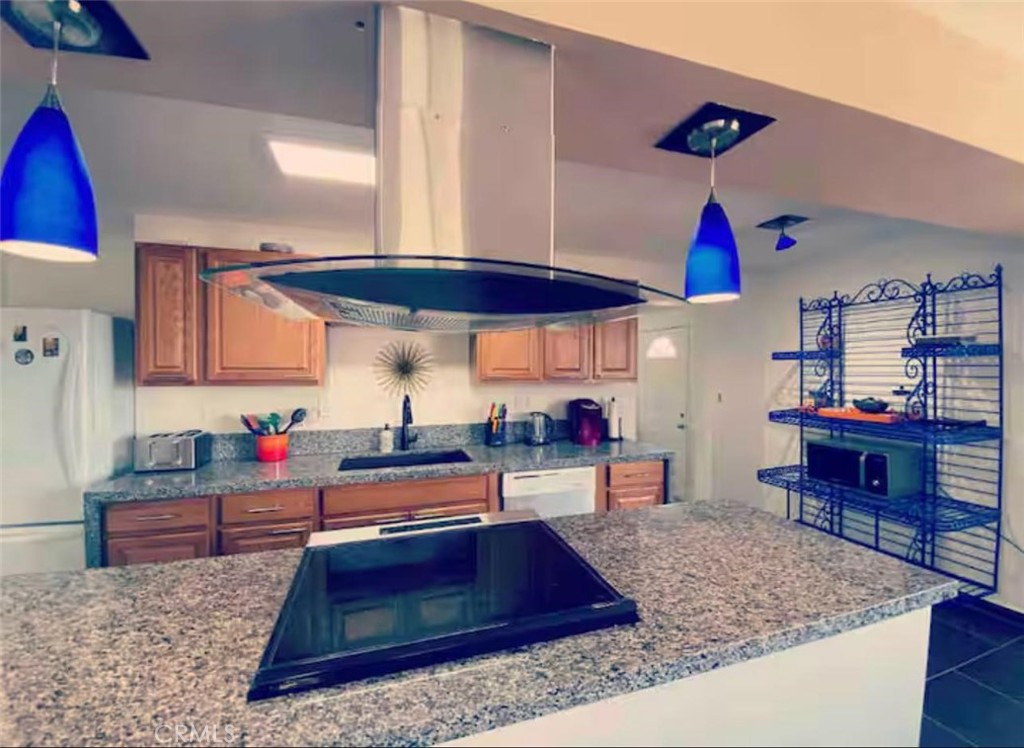 MLS #SR25248053 image #3