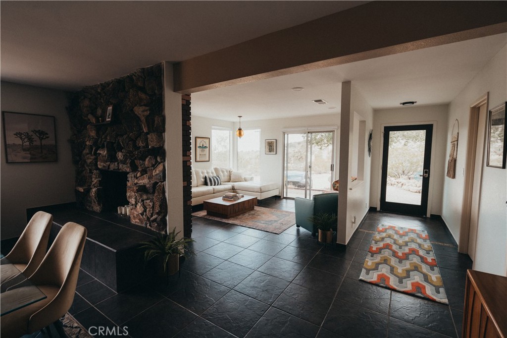 MLS #SR25248053 image #8