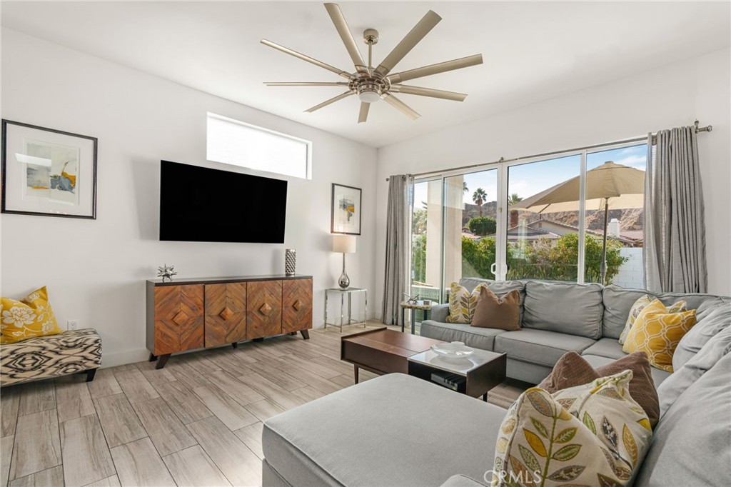 MLS #SR25249960 image #1