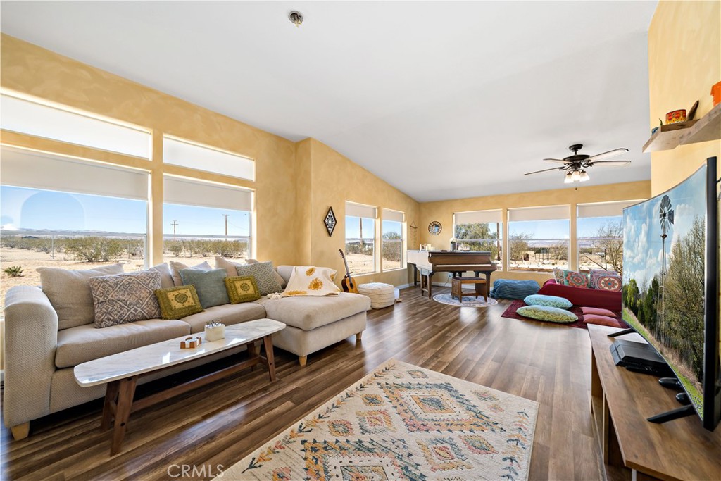 MLS #SW25063935 image #10