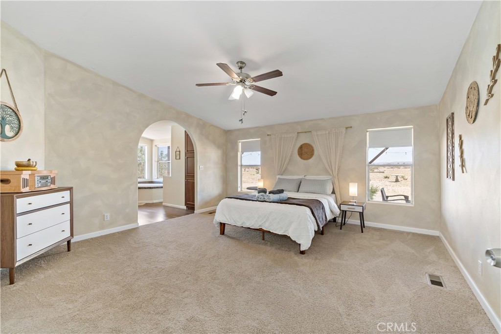 MLS #SW25063935 image #25