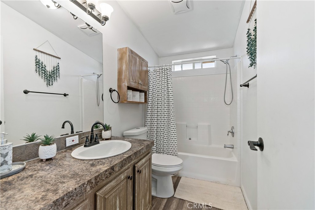 MLS #SW25063935 image #32