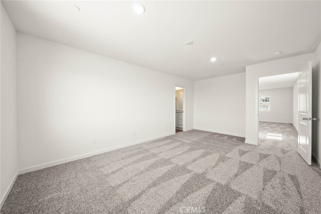 MLS #SW25067303 image #1