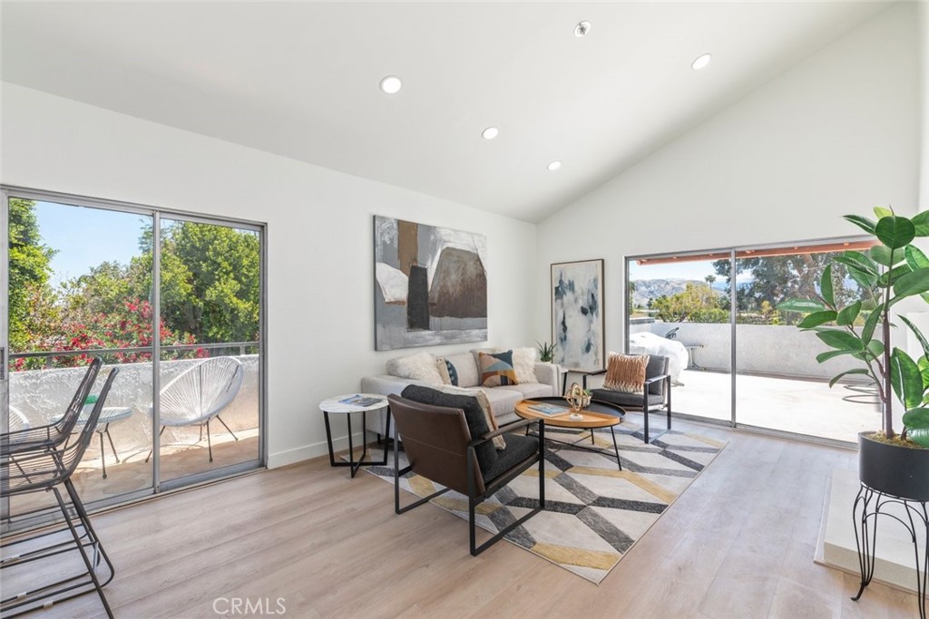 MLS #SW25083753 image #2