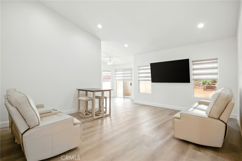 MLS #SW25090240 image #4