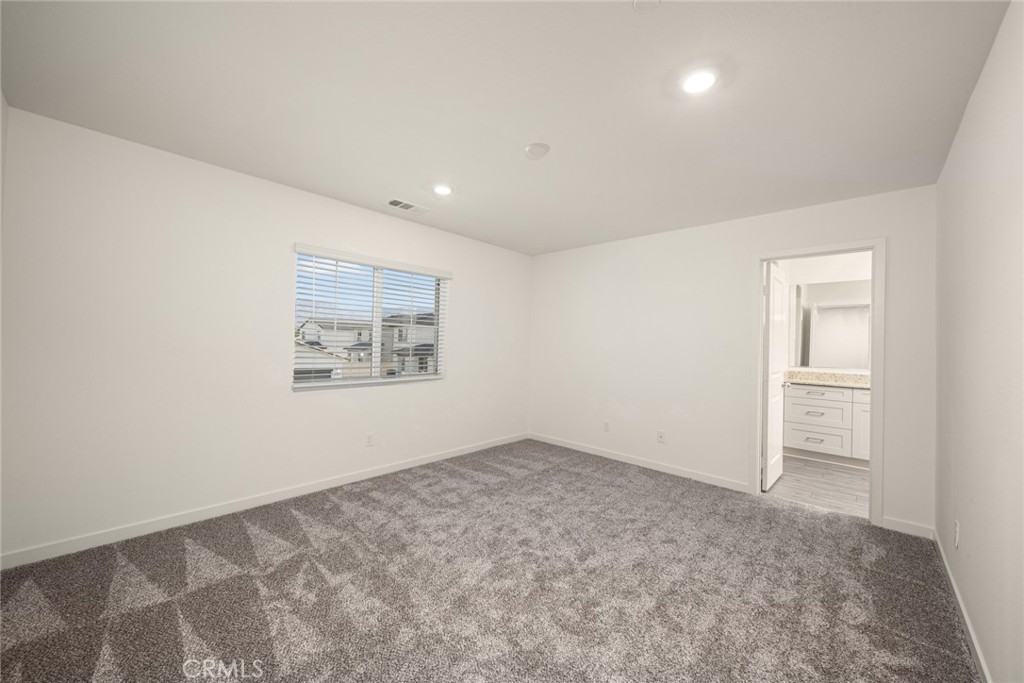 MLS #SW25115701 image #3