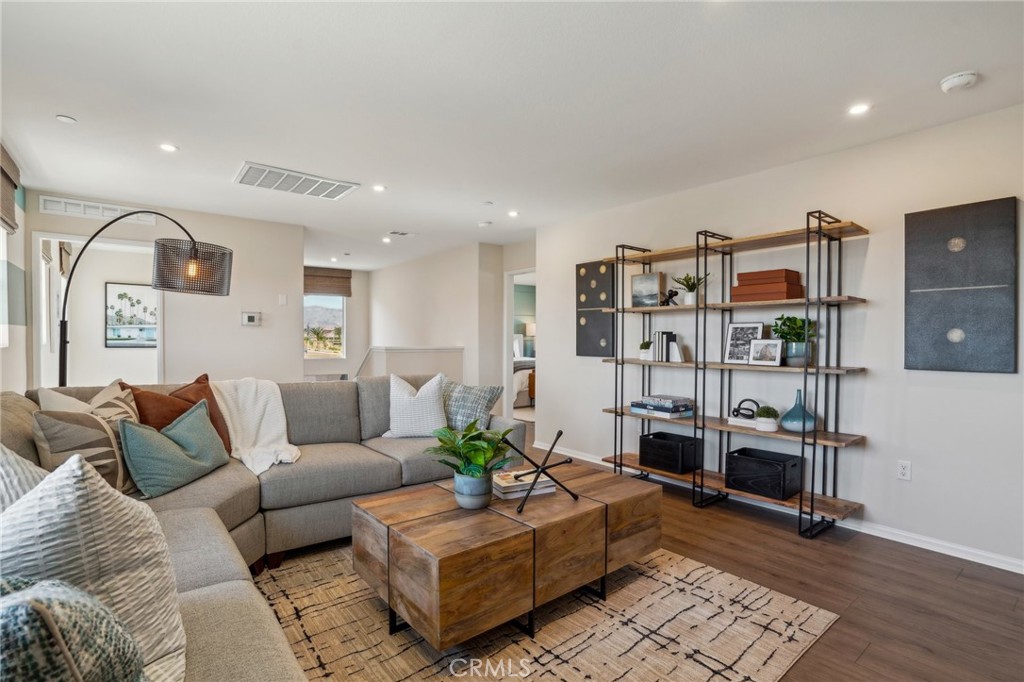 MLS #SW25122502 image #5