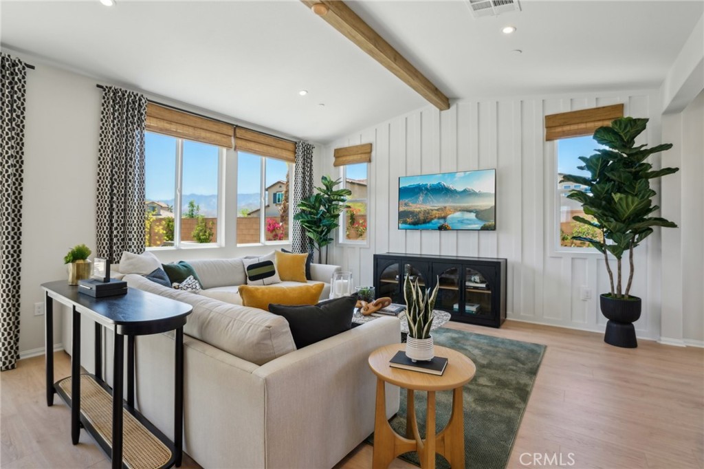 MLS #SW25159644 image #0