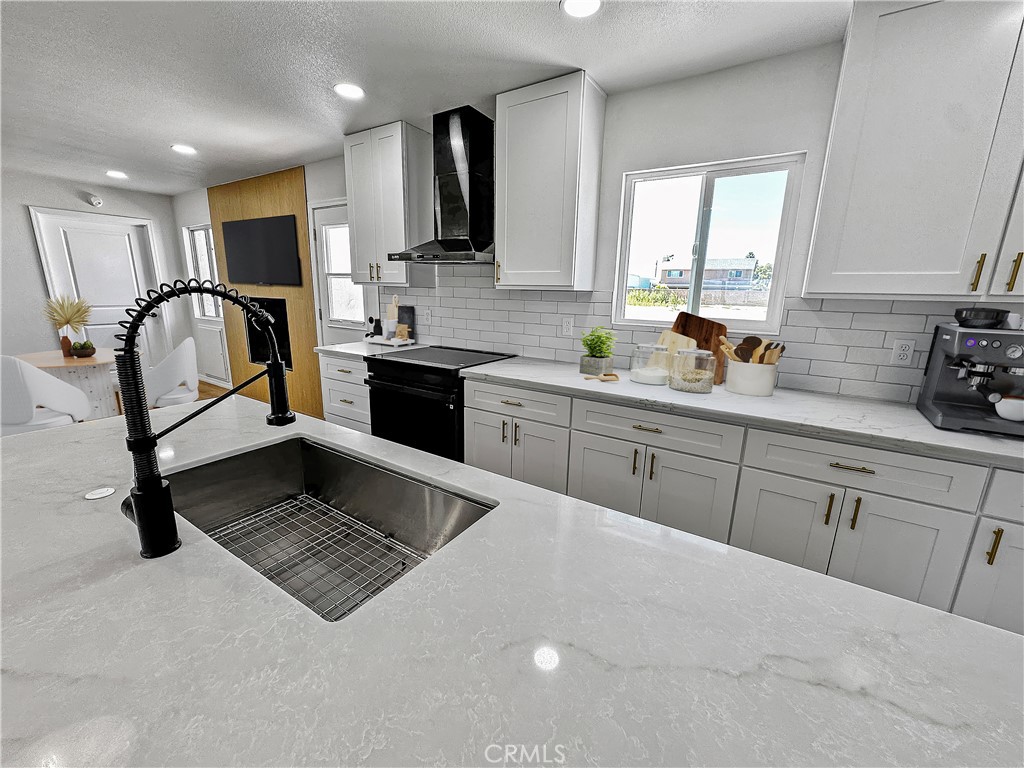 MLS #SW25163412 image #1