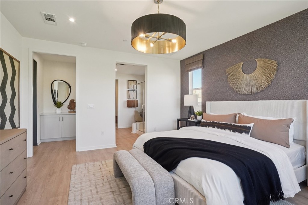 MLS #SW25181611 image #9