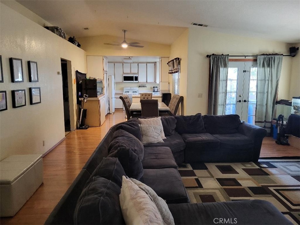 MLS #SW25201083 image #6