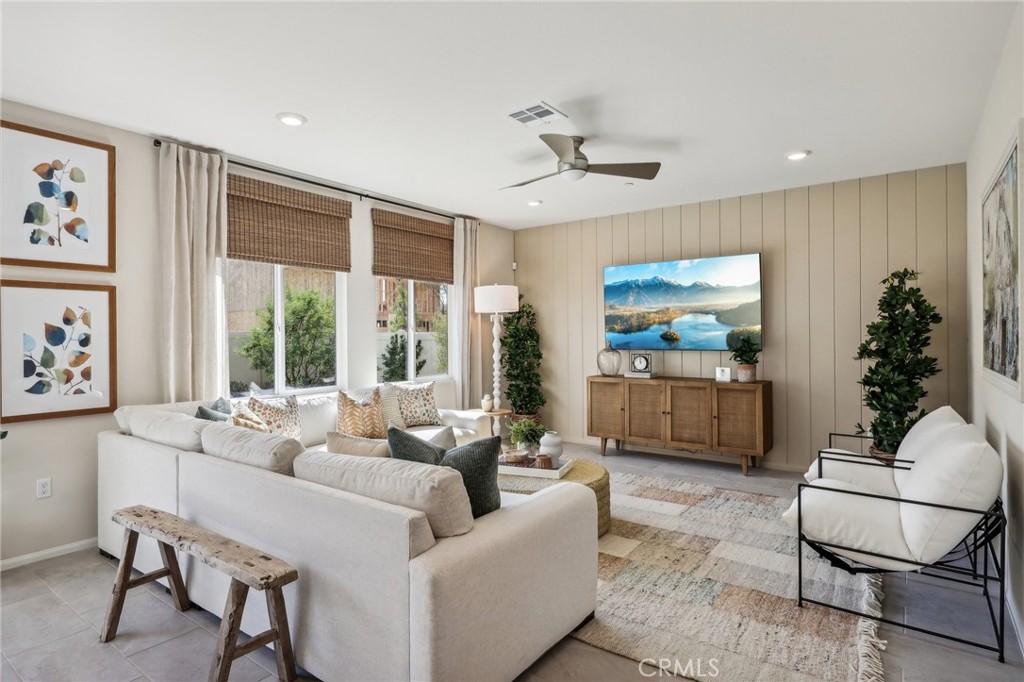 MLS #SW25214432 image #3