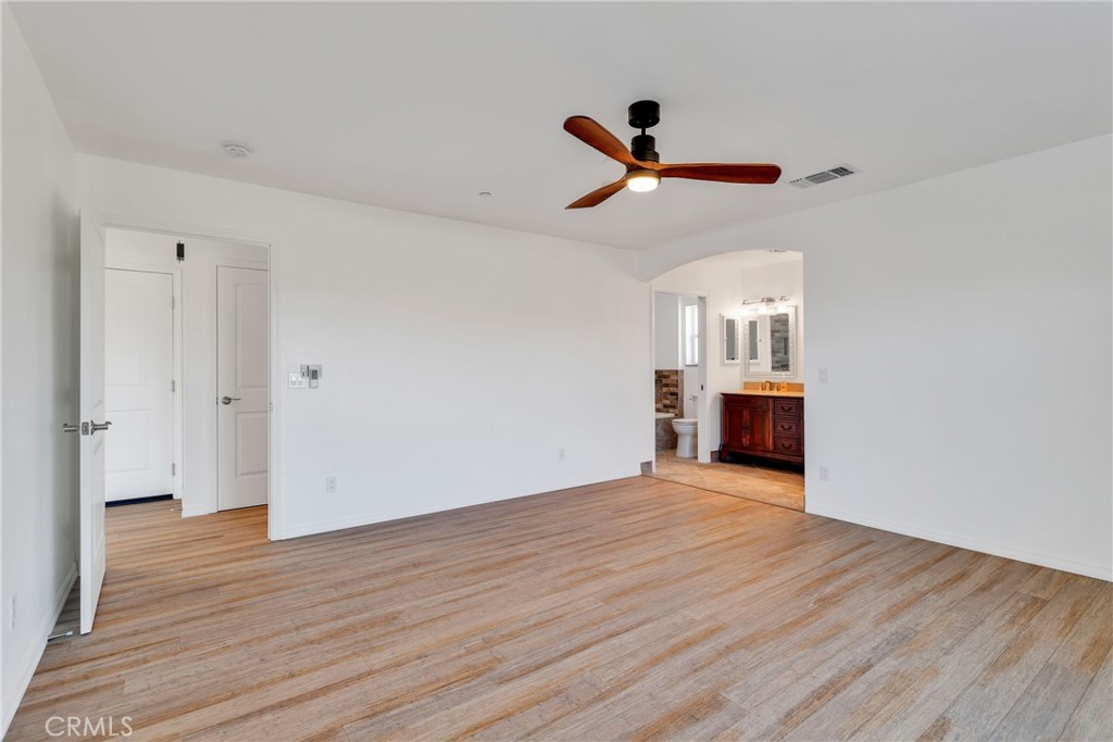 MLS #SW25234935 image #16