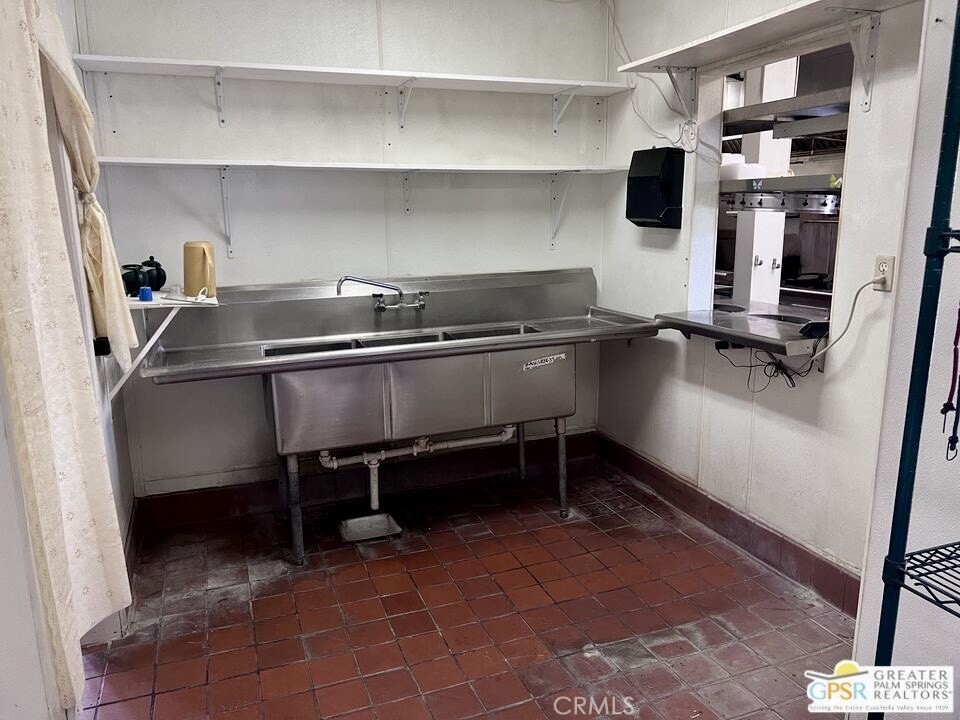 MLS #WS25028692 image #9