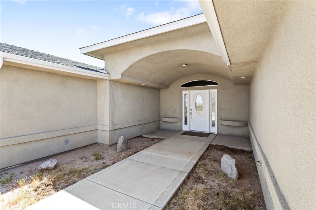 MLS #WS25083273 image #1