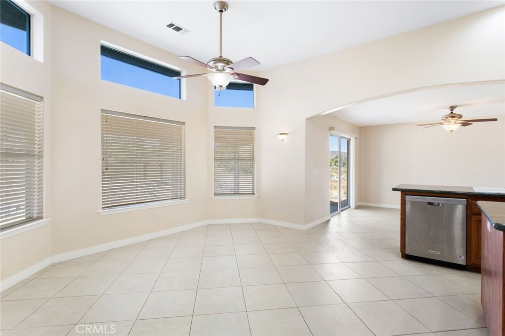 MLS #WS25083273 image #13