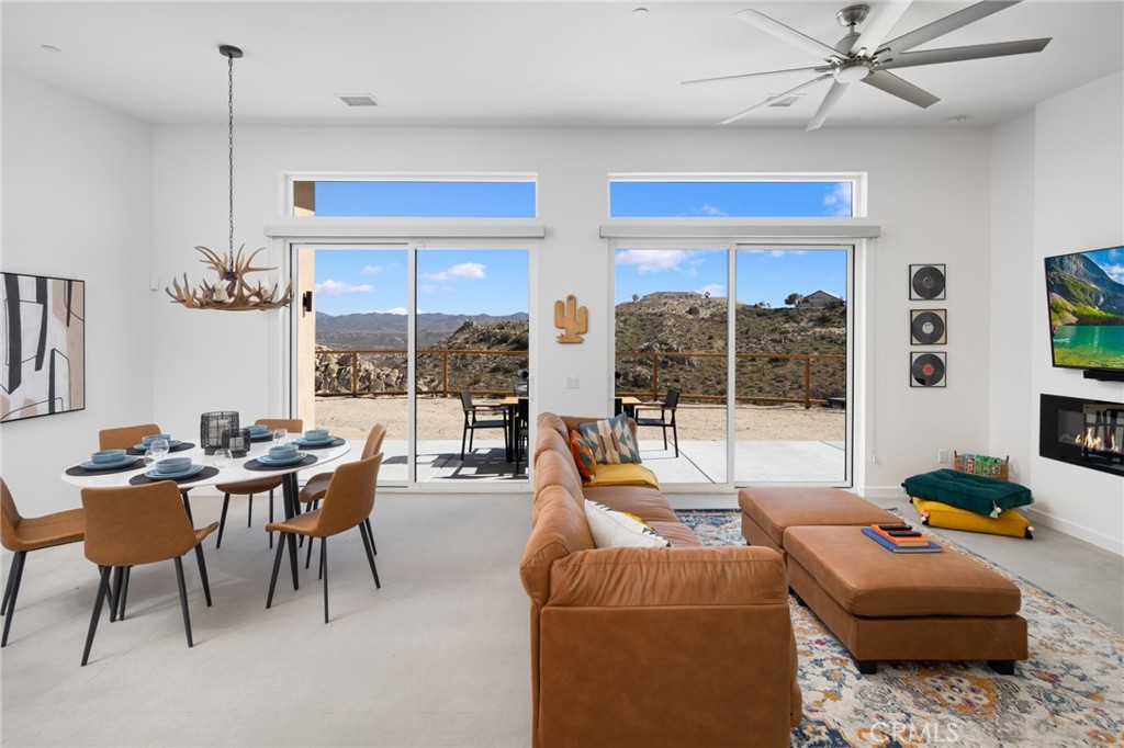 MLS #WS25124663 image #10