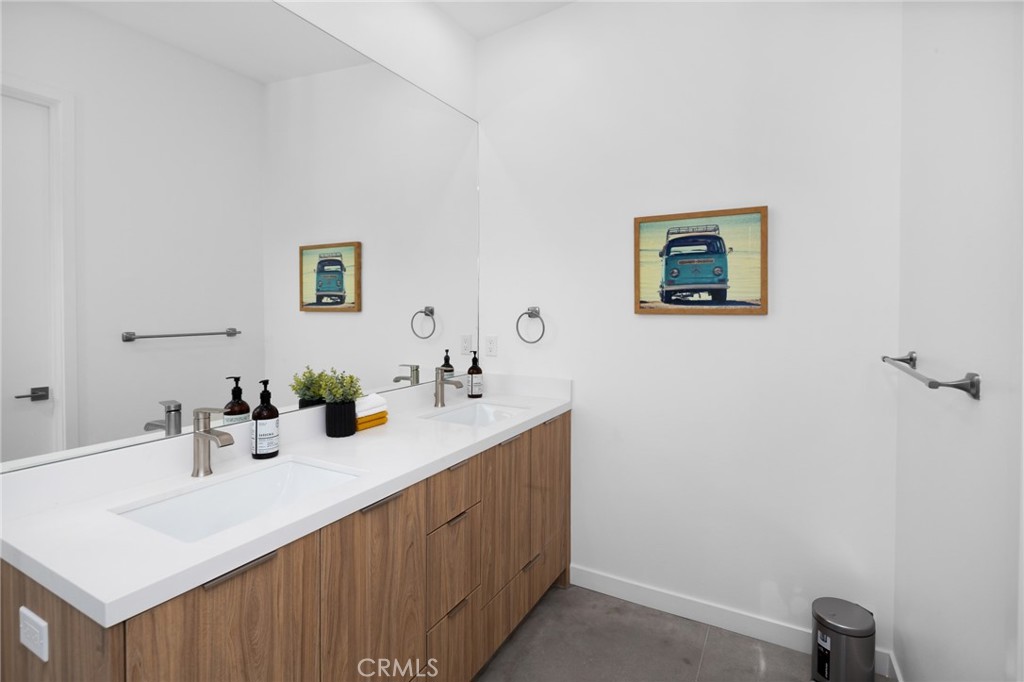 MLS #WS25124663 image #31