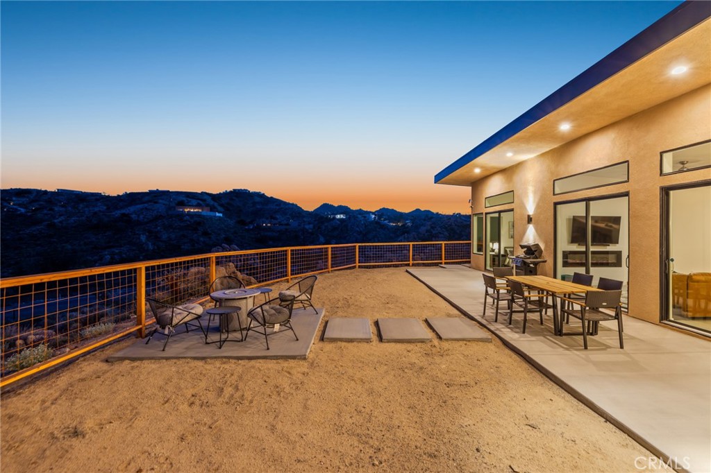 MLS #WS25124663 image #50