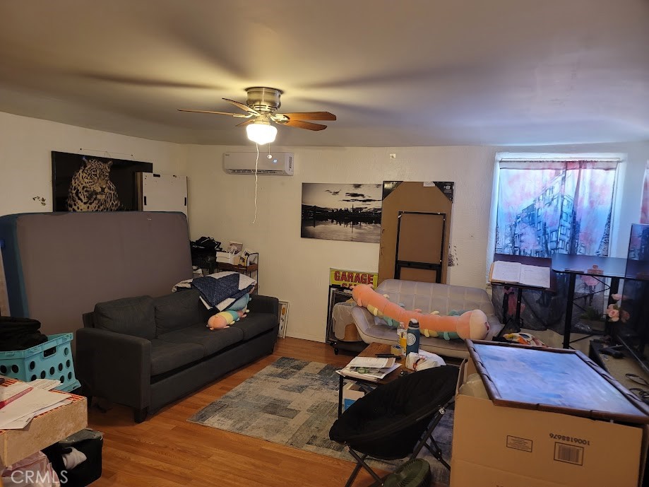 MLS #WS25249924 image #1