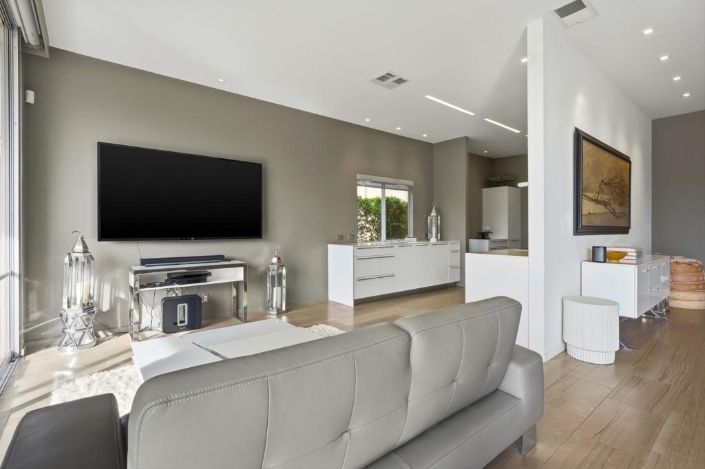 MLS #219103079DA image #17