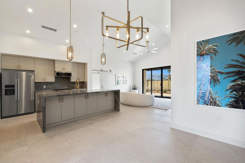 MLS #219115941DA image #9