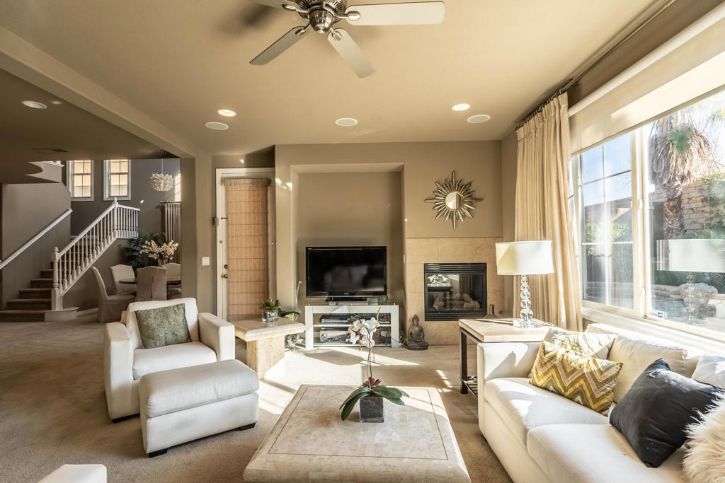 MLS #219123922DA image #3