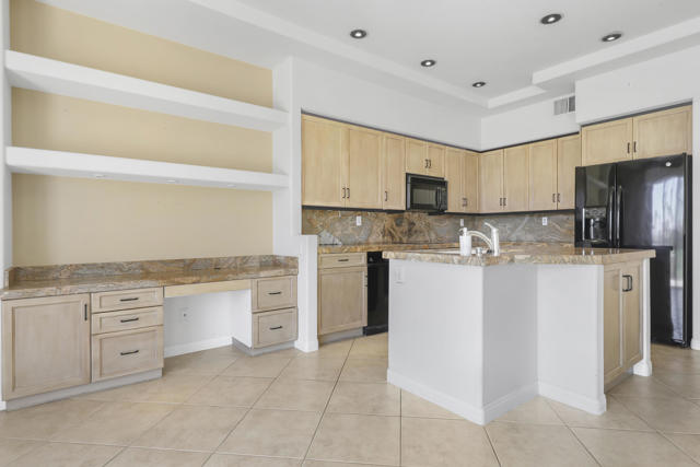 MLS #219133475DA image #6